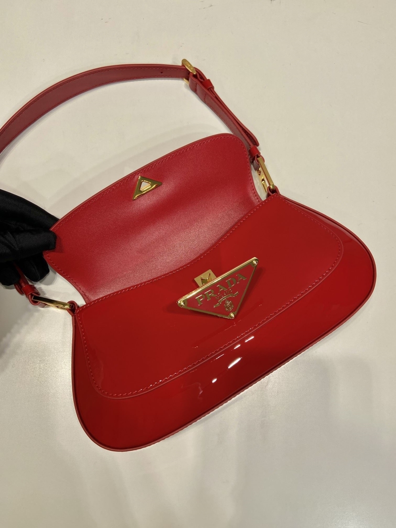 Pra*a hobo bags